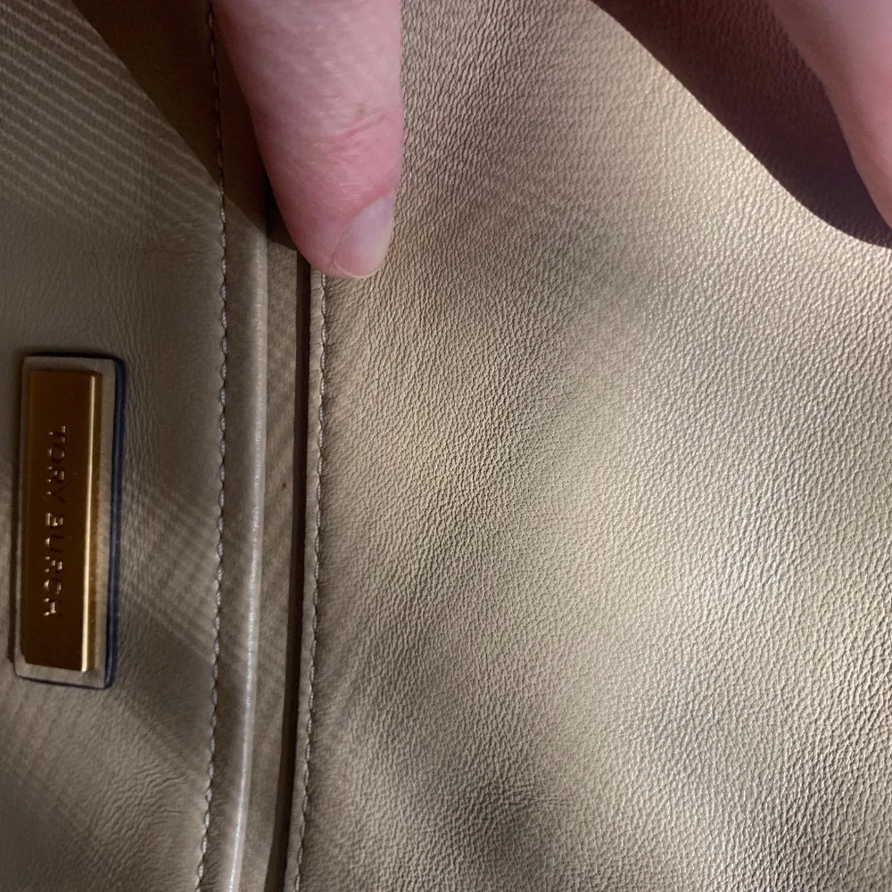 Tory Burch tortoise shell hand bag with strap in new condition - Picture 7 of 16